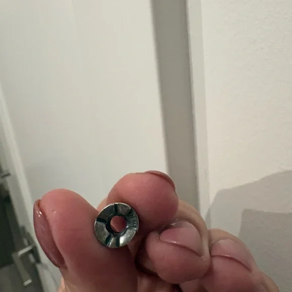 PANDORA LEAF CHARM - Picture 5 of 6